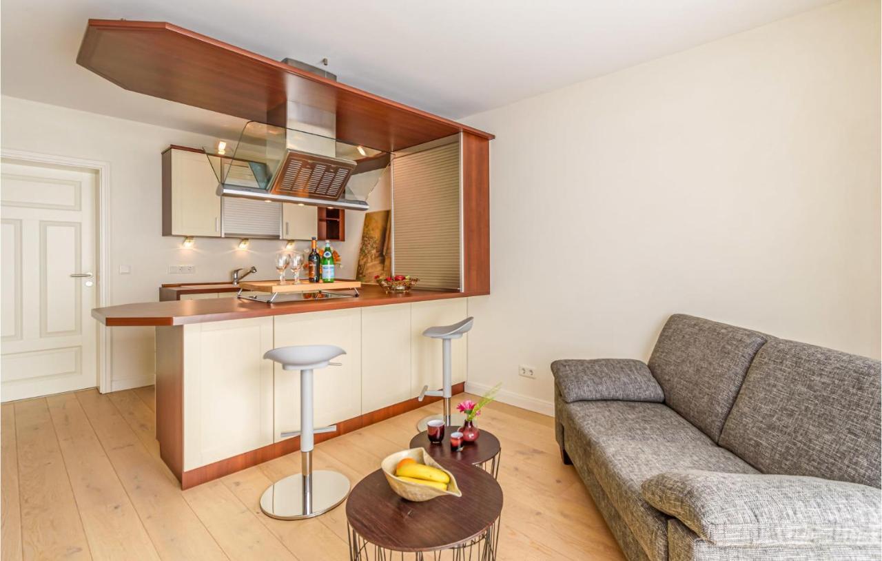 Amazing Apartment In Langenhorn With Kitchen Buitenkant foto
